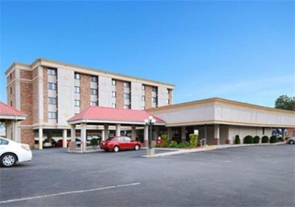 Quality Inn & Suites College Park Extérieur photo