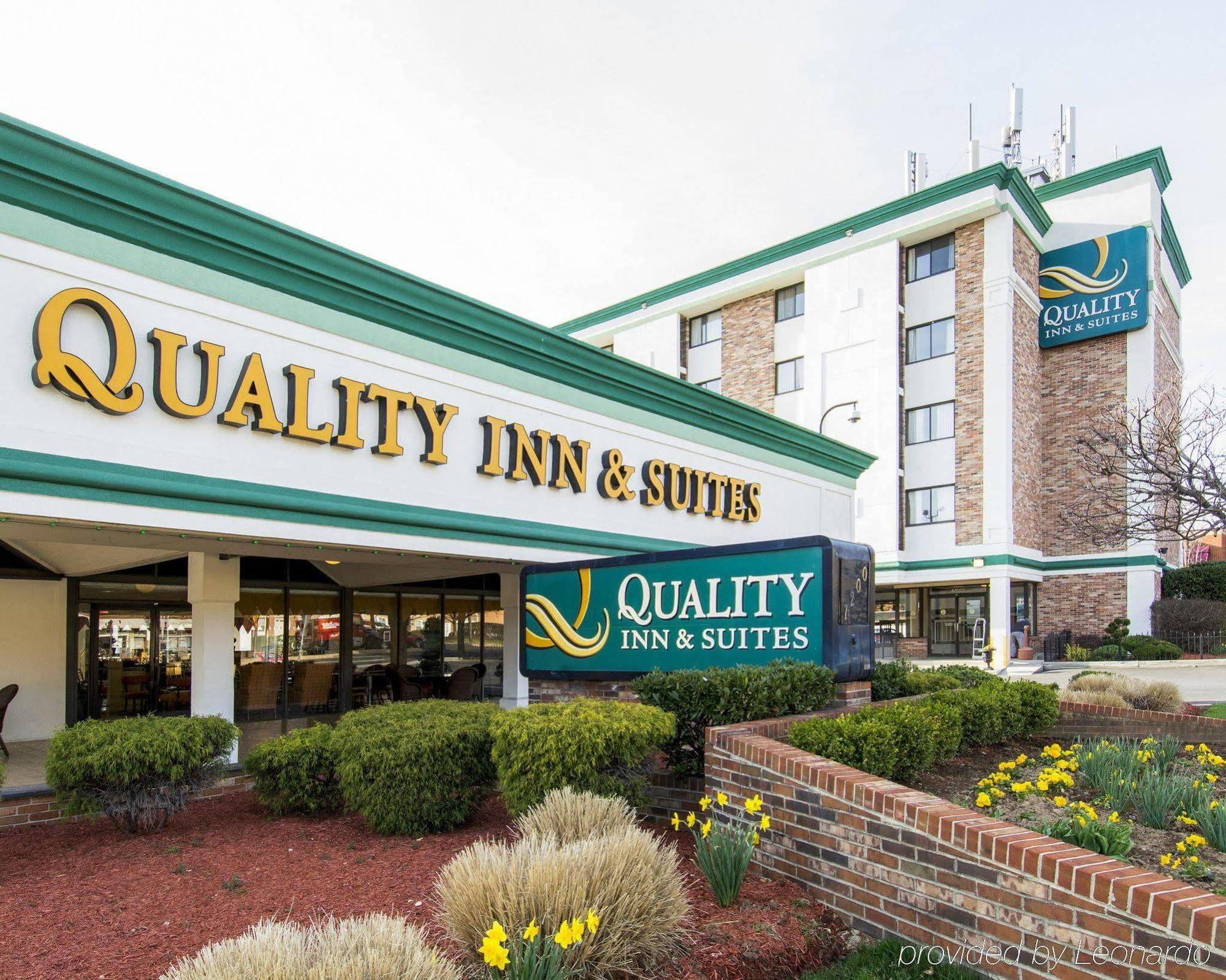 Quality Inn & Suites College Park Extérieur photo